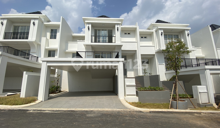 New and Ready to Occupancy Agathis 10x18 Home in Summarecon Bogor