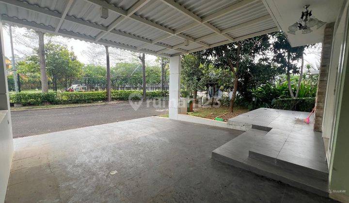 Rumah Hoek Bagus Hadap Taman 10x18 Premium Summarecon Bekasi 2