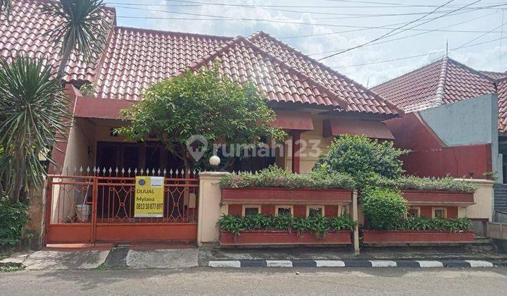 Rumah Murah Luas Di Jalan Utama Komplek Telkom Jatiasih Bekasi 1