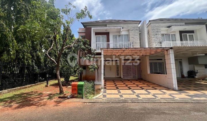 DIJUAL RUMAH HOEK MURAH LUAS NYAMAN DI CLUSTER ACACIA SUMMARECON BEKASI