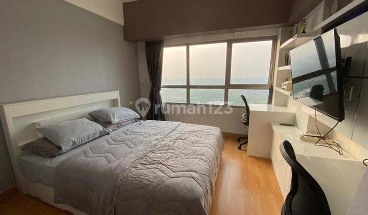 The Springlake View Freesia Studio Furnished Summarecon Bekasi 1