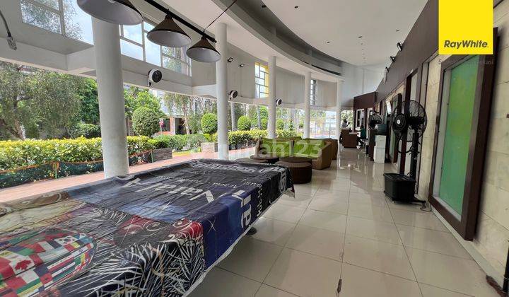 Rumah Hadap Taman Furnish Sudah Renovasi Acacia Summarecon Bekasi 18