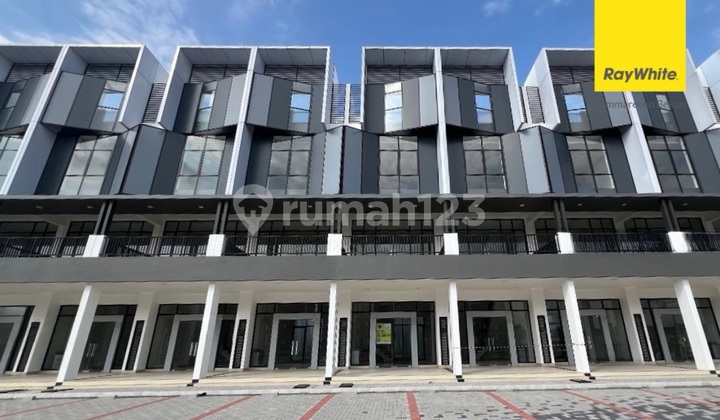 2 Gandeng Hadap Jalan Ruko Gading Bulevar Summarecon Crown Gading 2 Gandeng Hadap Jalan Ruko Gading Bulevar Summarecon Crown Gading