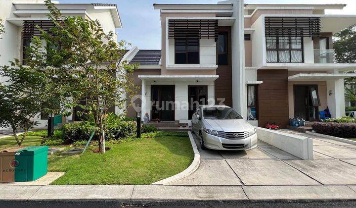 Rumah Dekat Taman 2 Lantai Burgundy Residence Summarecon Bekasi 1