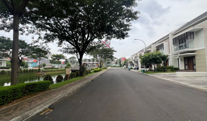 Dijual Rumah Hadap Danau Burgundy Residence 8X13 Summarecon Bekasi