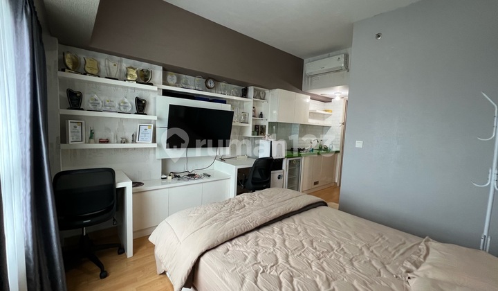 Disewakan Apartemen The Springlake View Freesia Summarecon Bekasi 2