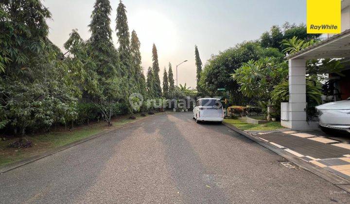 Rumah Hadap Taman Furnish Sudah Renovasi Acacia Summarecon Bekasi 17