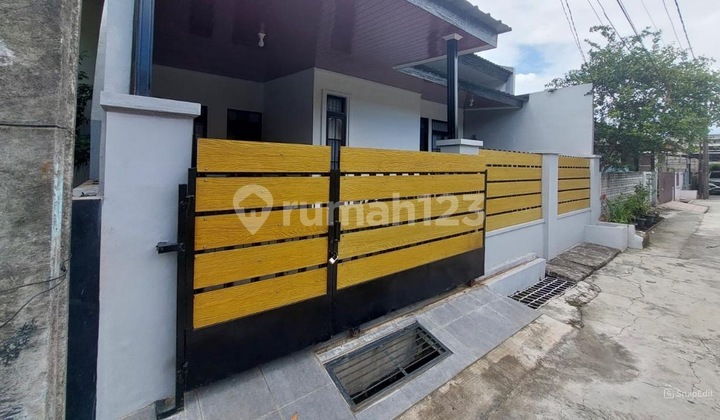 Rumah Cantik Strategis Perum Mas Naga Jakasampurna Galaxy Bekasi 2