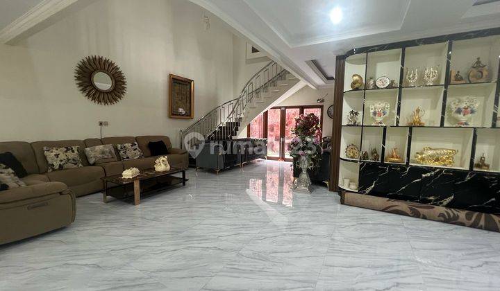 Rumah Mewah Cantik 2 Lantai Mezzanine Di Tytyan Indah Kota Bekasi 2