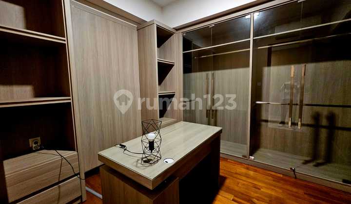 Apartemen Casa Grande Residence 3 BR Private Lift Fully Furnished 2