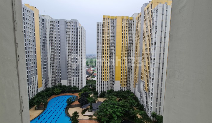 Apartemen Summarecon Bekasi - Springlake 3 Kamar Tidur Furnished Butuh Cepat Terjual Apartemen Summarecon Bekasi - Springlake 3 Kamar Tidur Furnished Butuh Cepat Terjual