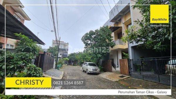 Rumah Cantik Siap Huni 1 Menit Tol Becakayu, Taman Cikas, Galaxy 2