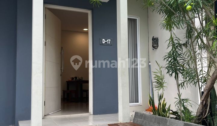 Beautiful Ready-to-Live Furnished House in Cirendeu, Tangerang 2