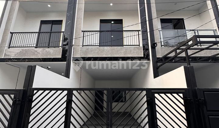 Dijual Rumah Baru Jalan Angsana Tanjung Duren 2.35m Dijual Rumah Baru Jalan Angsana Tanjung Duren 2.35m