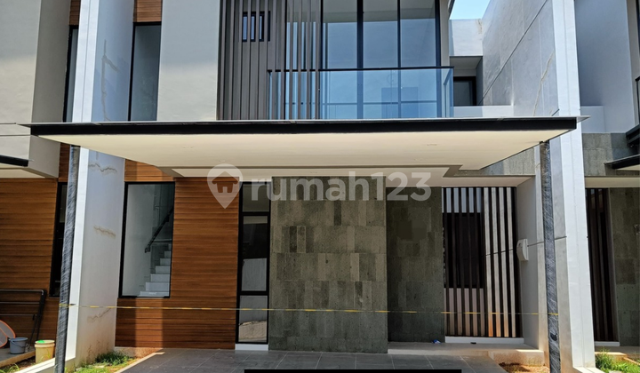 Disewakan Rumah Pik2 8x15