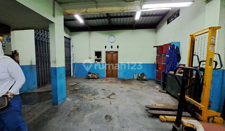 Bangunan Ex Workshop Kebagusan 6