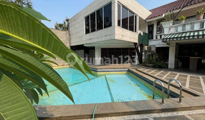 Duren Tiga Perkantoran Super Luas Dilengkapi Swimming Pool Duren Tiga Perkantoran Super Luas Dilengkapi Swimming Pool