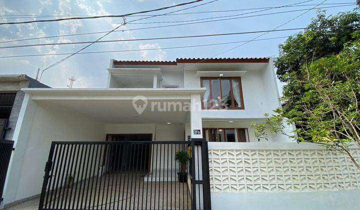 Rumah Baru Hadap Timur Dalam Komplek Depan Supermarket Di Cinere 1