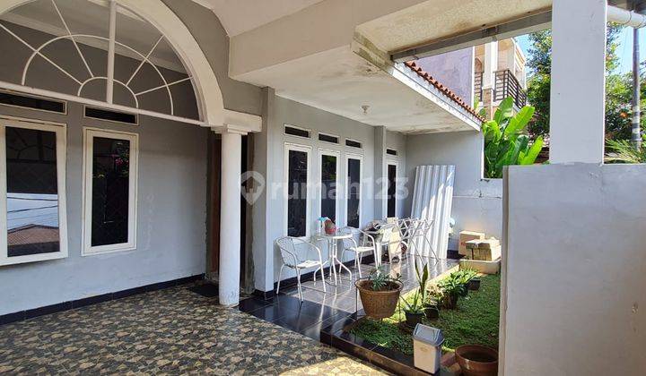 Rumah Modern Minimalis Row Jalan Lebar Dalam Komplek Di Cinere 2