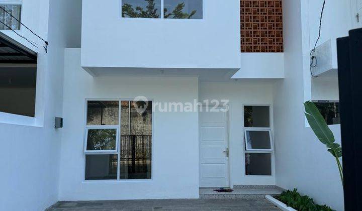 Brand New Rumah 2 Lantai Dekat Dengan Tol Brigif di Cinere 2