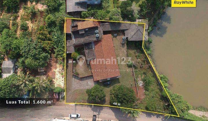 Rumah Hitung Tanah Pinggir Jalan Raya di Ciputat 1