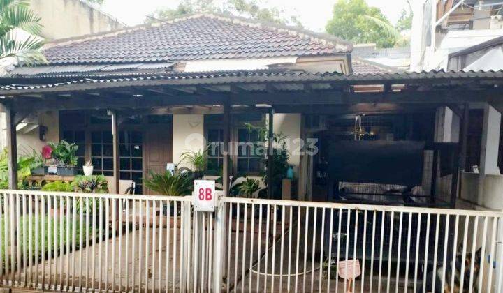 Rumah Perlu Renovasi Hadap Selatan Dalam Komplek di Lebak Bulus 1