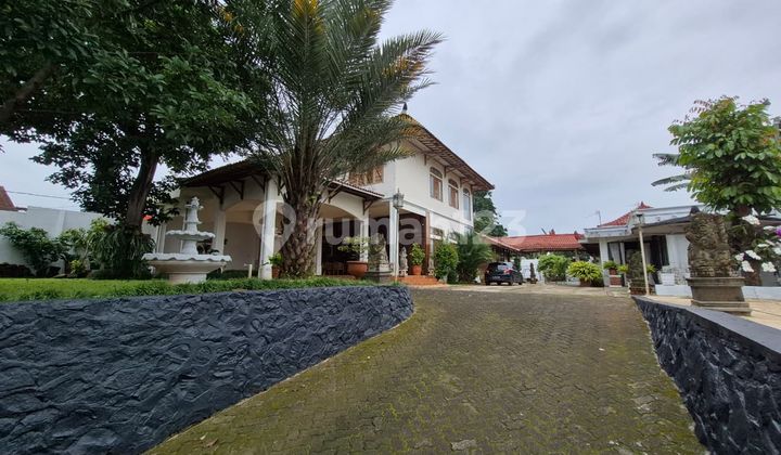 Rumah Luas di Gandul 1.561 M² Cocok untuk Wedding Venue, Shooting, atau Hunian Eksklusif Rumah Luas di Gandul 1.561 M² Cocok untuk Wedding Venue, Shooting, atau Hunian Eksklusif