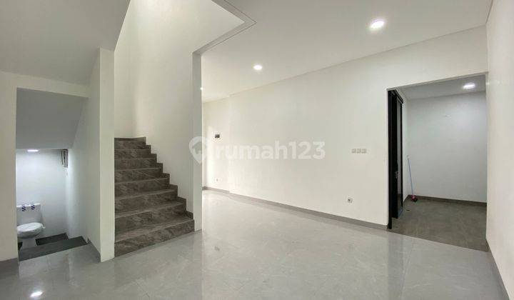 Rumah Brand New di Cinere Siap Huni Dalam Komplek Layout Plong 2