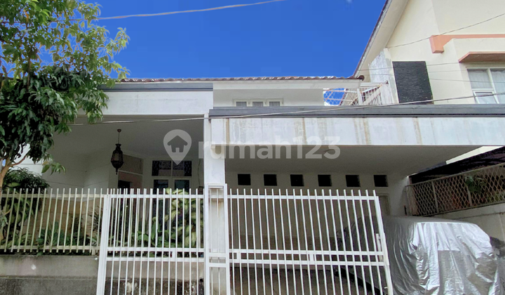 Rumah Terawat Posisi Hook Dalam Komplek di Cinere Terdepan 1