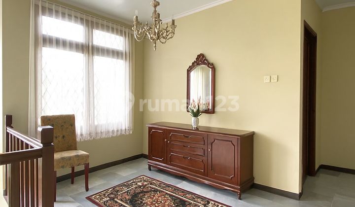 Minimalist House in Lebak Bulus 2 Floors in an Elite Complex 2