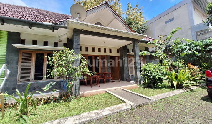 Slow Living di Kota Bogor Siap Huni Halaman Luas Lokasi Strategis