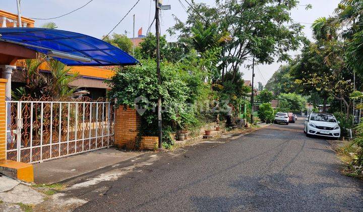 Rumah Halaman Luas di Lokasi Strategis Dekat Tol Pondok Pinang 2