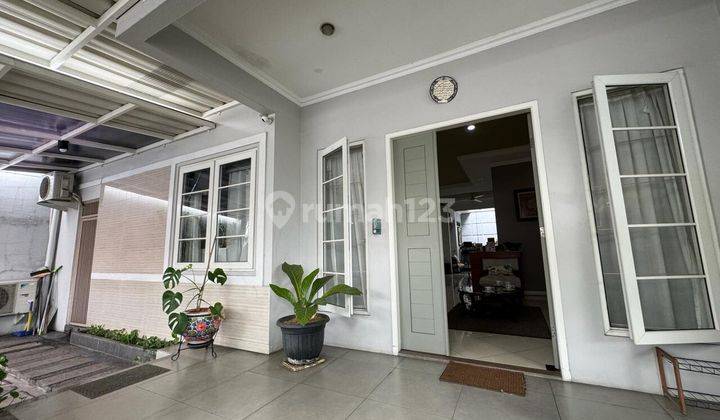 Rumah Cantik Siap Huni Berlokasi Sangat Strategis di Cipete 1