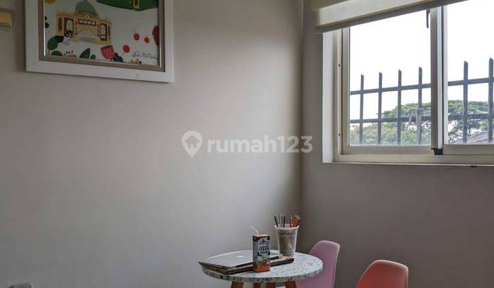 Rumah Modern Minimalis Dan Semi Furnished Dekat Mrt Lebak Bulus 2