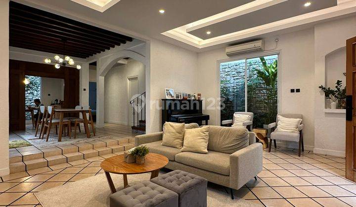 Rumah Idaman Kondisi Rapih Dan Semi Furnished di Pondok Indah 1