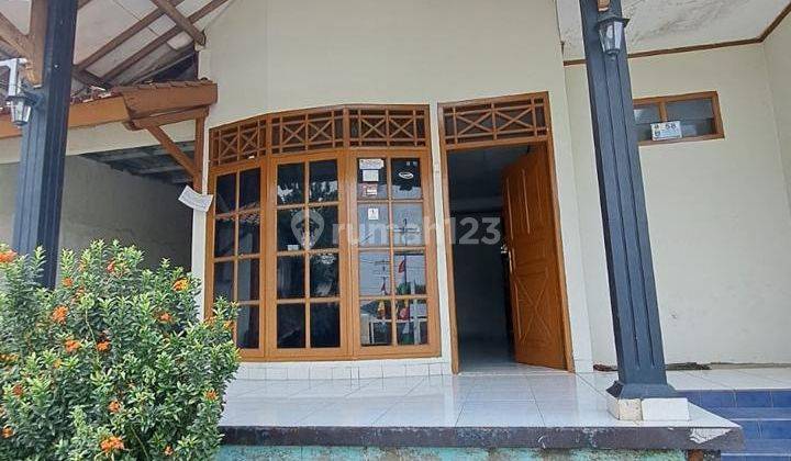 Rumah Hitung Tanah di Sawangan Kondisi Semi Furnished 2