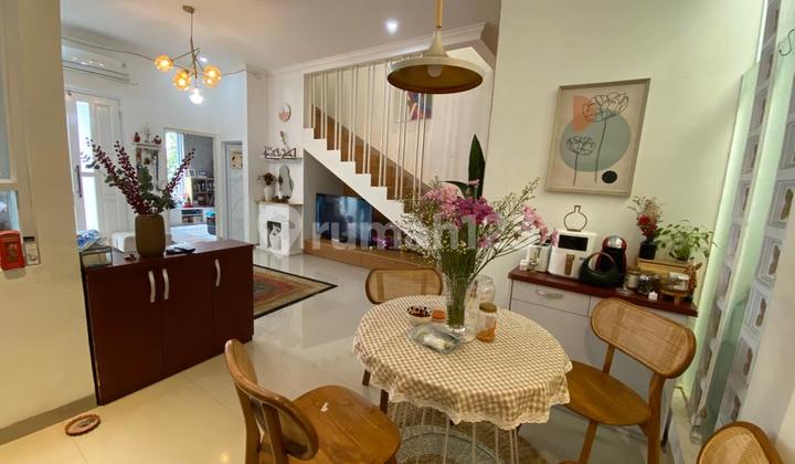 Modern 2-Story House in Cinere – Strategic Location & Move-In Ready! Modern 2-Story House in Cinere – Strategic Location & Move-In Ready!