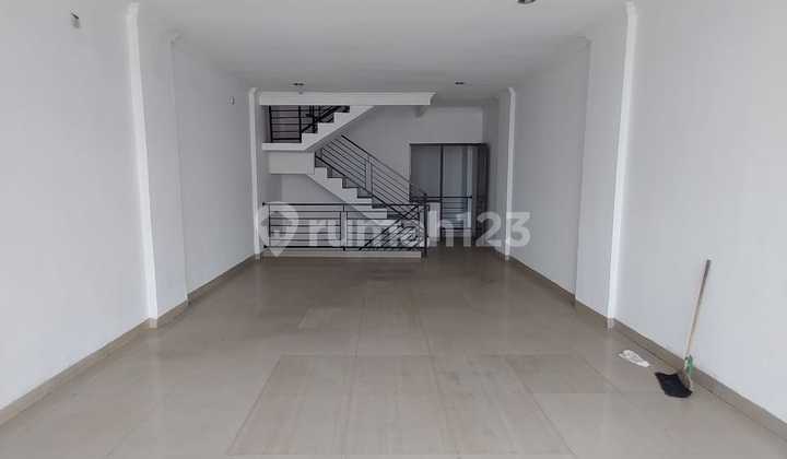 3.5 Story Ready-to-Occupy Shop House – Sawangan (In Front of DTC)