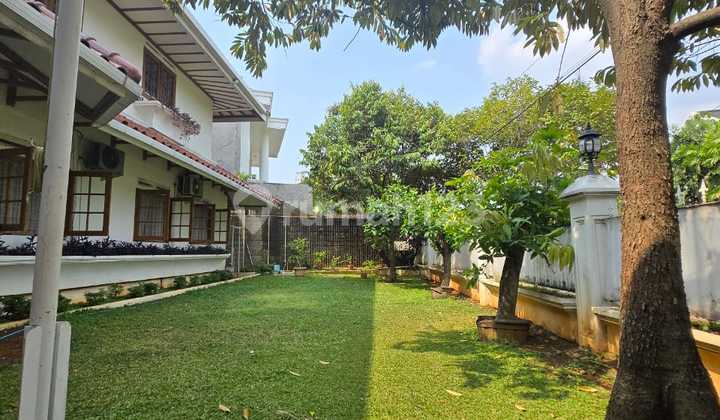 Rumah Luas di Komplek Villa Delima Rumah Luas di Komplek Villa Delima