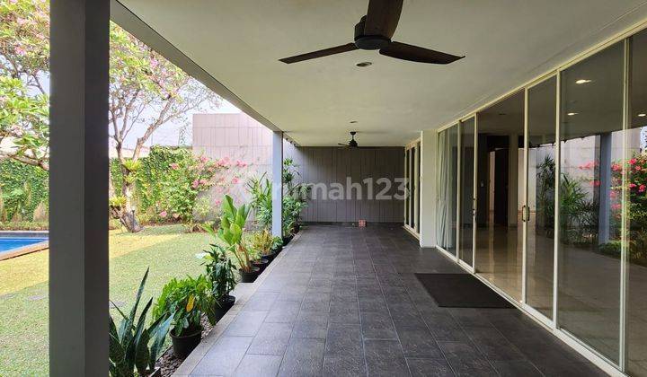 Rumah Modern Siap Huni di Kemang  2