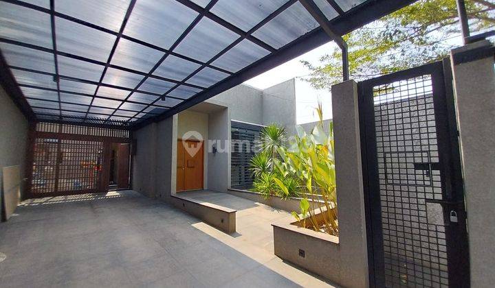 Rumah Modern Minimalis Dalam Komplek Bukit Cinere Indah 1