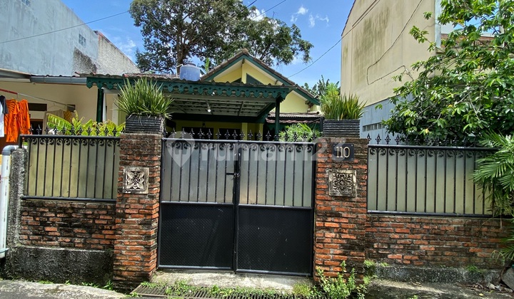 Rumah Siap Huni Lokasi Super Strategis di Lebak Bulus Rumah Siap Huni Lokasi Super Strategis di Lebak Bulus