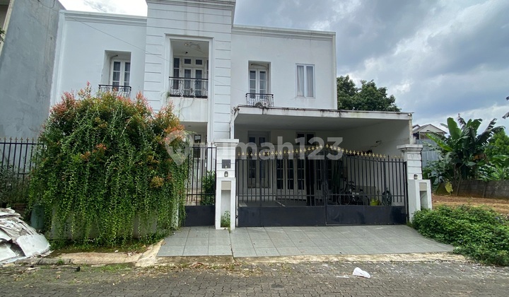 For Rent House in Villa Cinere Mas Furnished in Cinere