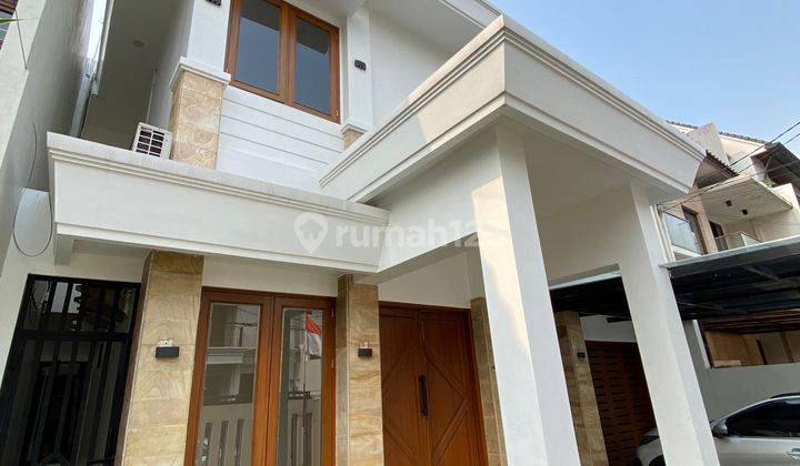 Rumah Modern 2 Lantai di Pondok Indah 1