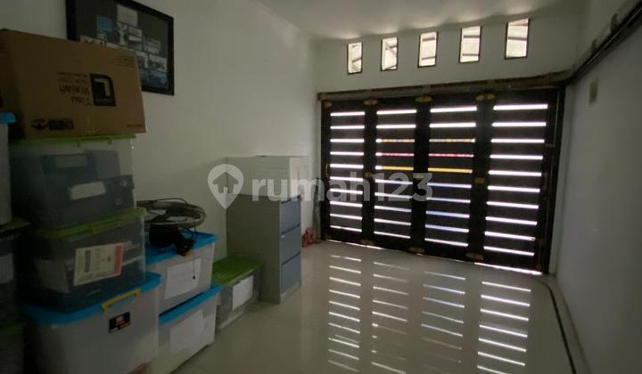 Rumah 2 Lantai Strategis Dekat Tol Desari 2