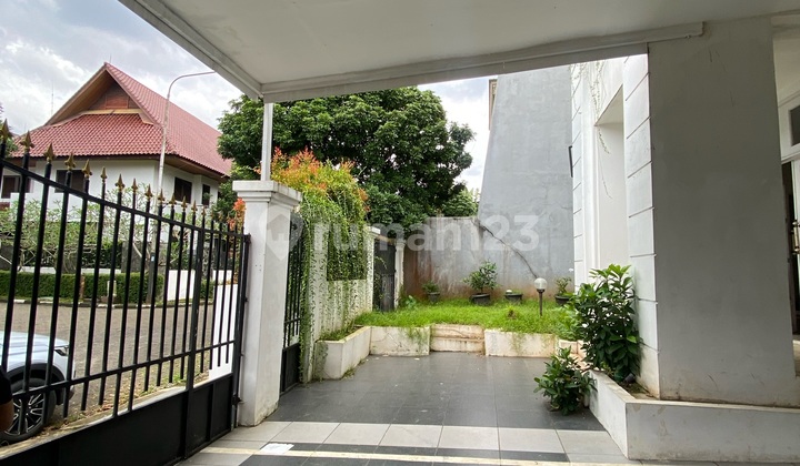 Disewakan Rumah di Villa Cinere Mas Furnished di Cinere 2