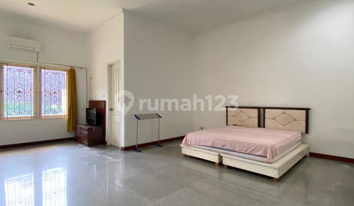 Rumah Mewah di Villa Cinere Mas Layout Lapang Ada Swimming Pool 2