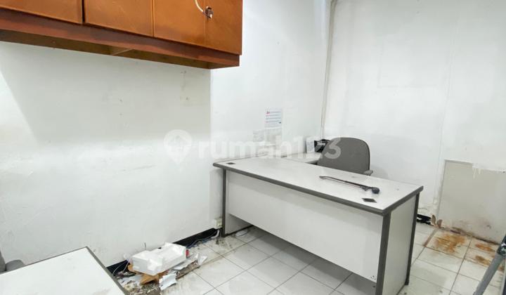 Two-Storey Shop House in Front of Cinere Mall, Suitable for Business 2