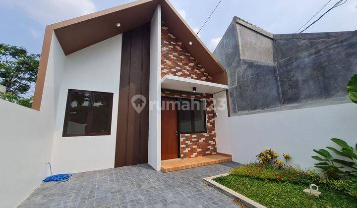 Brand New House Minimalis Modern Siap Huni di Pondok Cabe 1