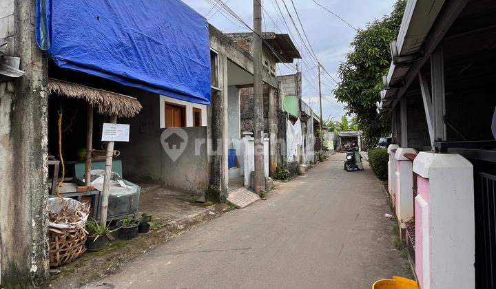 Kontrakan 6 Pintu Cocok untuk Investasi Jangka Panjang dekat Tol Limo Kontrakan 6 Pintu Cocok untuk Investasi Jangka Panjang dekat Tol Limo